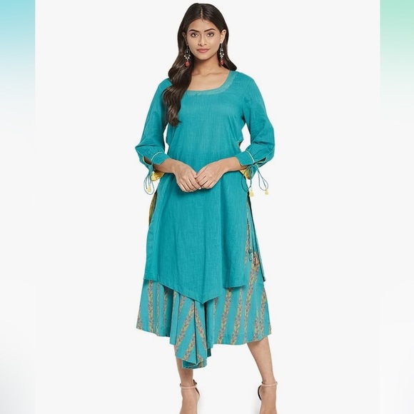 Fabindia Women Turquoise Cotton Salwar - Picture 2 of 15